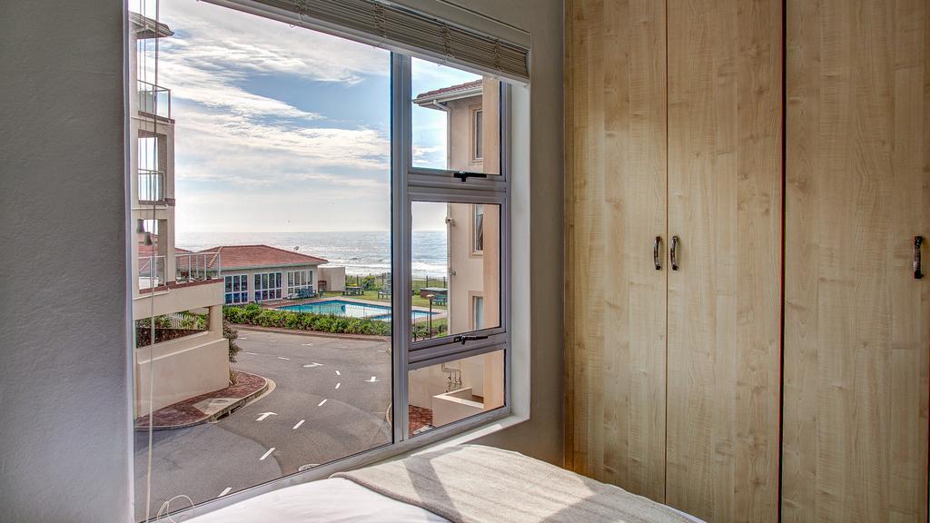 Illovo Beach Apartments At La Mer Amanzimtoti Bagian luar foto