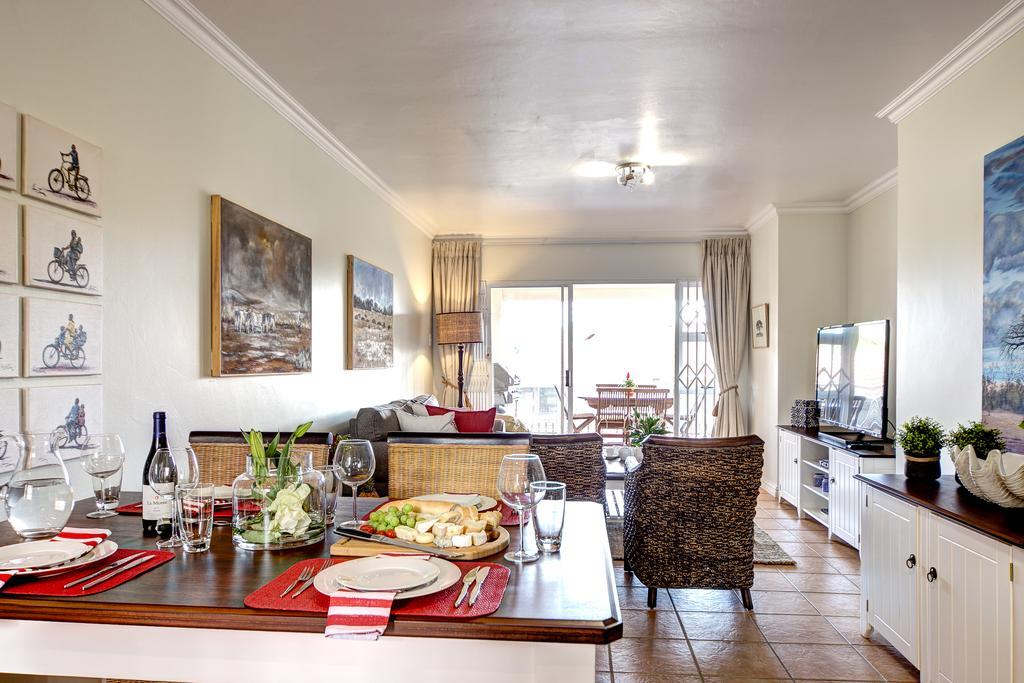 Illovo Beach Apartments At La Mer Amanzimtoti Bagian luar foto