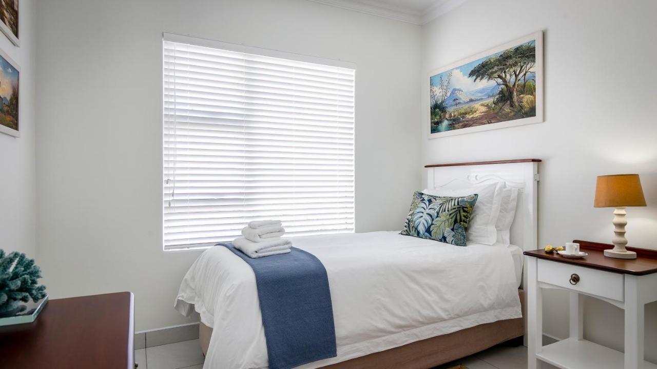 Illovo Beach Apartments At La Mer Amanzimtoti Bagian luar foto