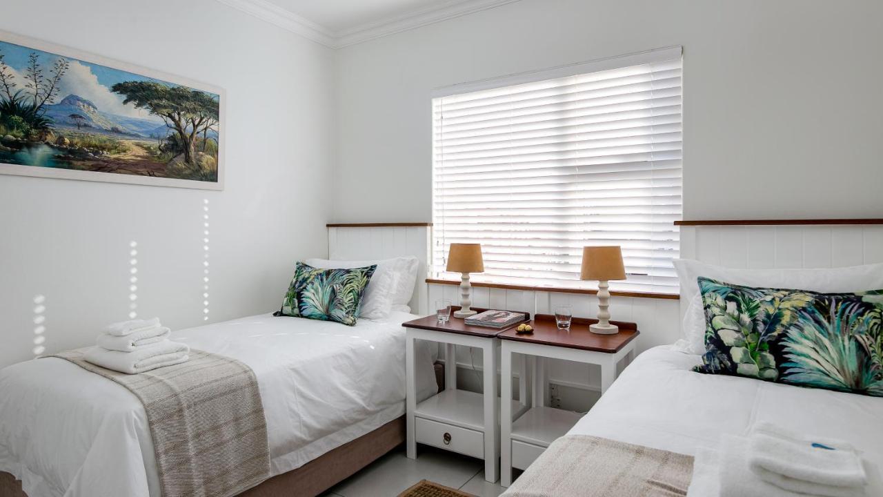 Illovo Beach Apartments At La Mer Amanzimtoti Bagian luar foto